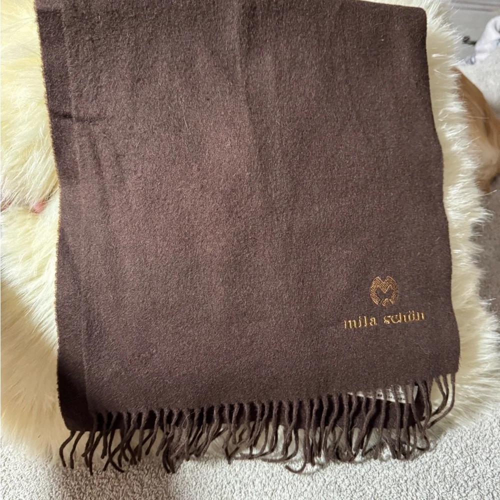 Vintage Mila Schon Embroidery Logo Scarf Muffler